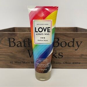 Bath & Body Works Love Always Wins Body Cream - Rainbow Waves